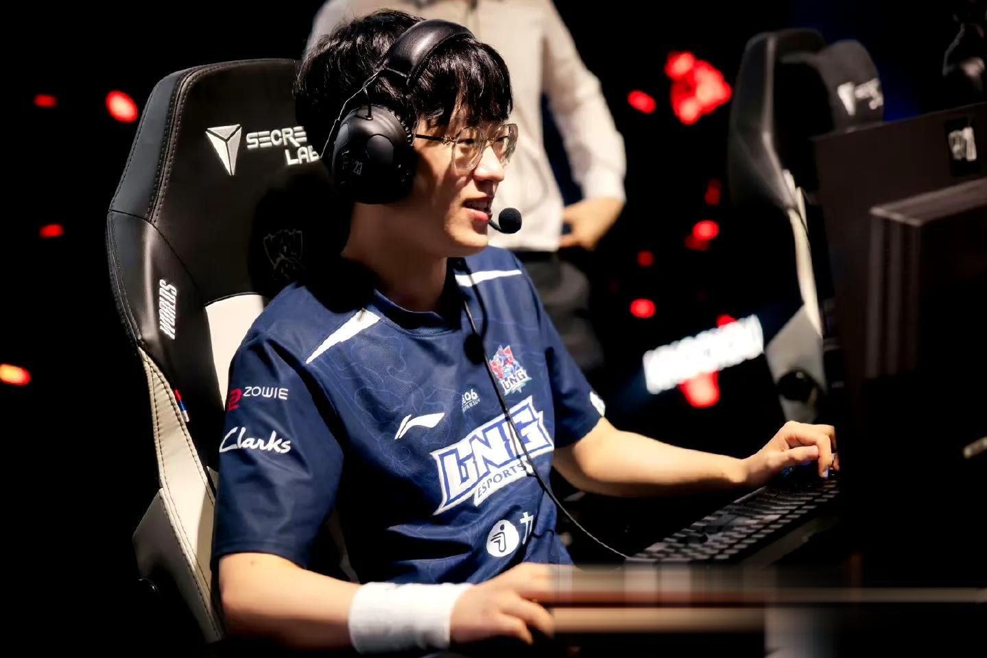 九游官方网站-巴塞罗那前途光明！，Scout新星最后时刻胜出表现突出比赛高潮迭起-九游官方网站